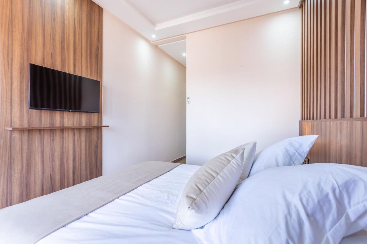 New! Superbe Appartement A Majorelle,Terrace,Iptv. Marrakesh Exteriör bild