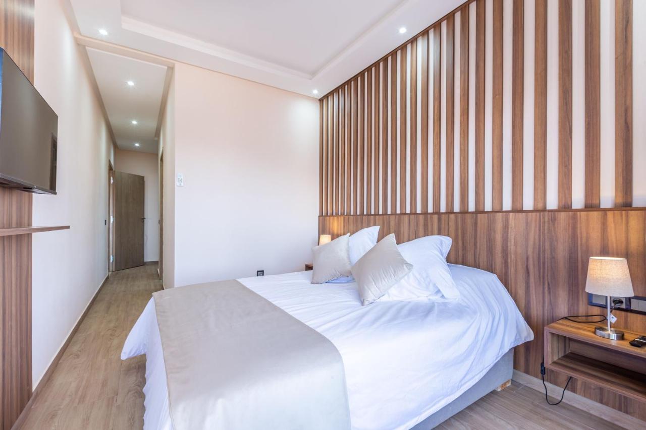 New! Superbe Appartement A Majorelle,Terrace,Iptv. Marrakesh Exteriör bild