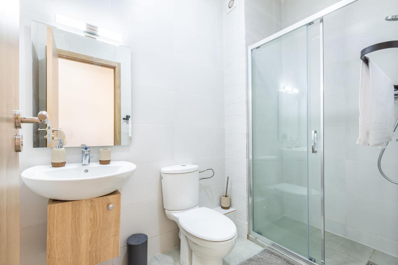 New! Superbe Appartement A Majorelle,Terrace,Iptv. Marrakesh Exteriör bild